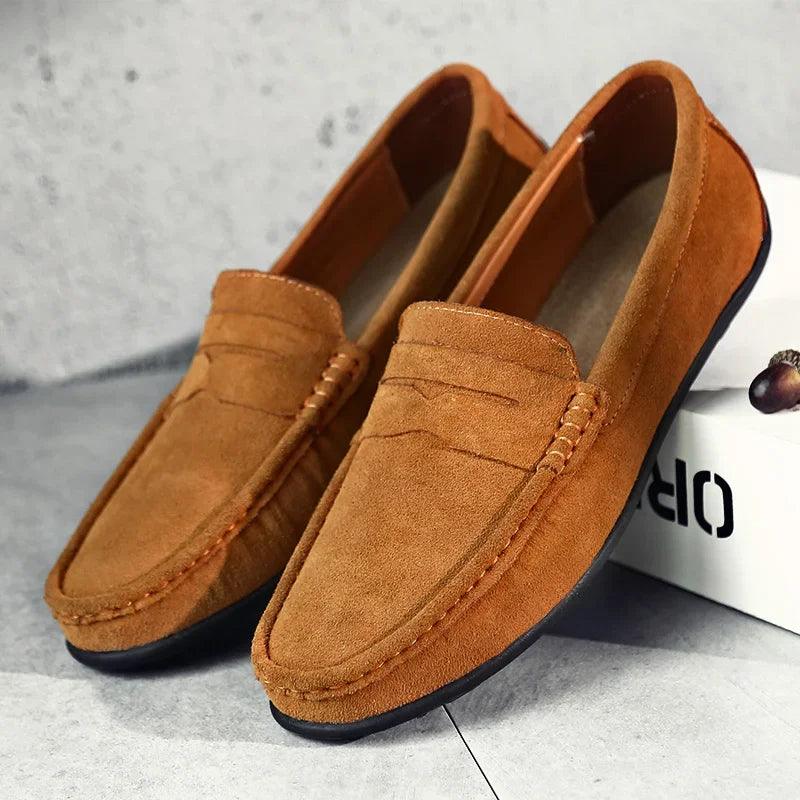Mocassim de Camurça Premium Classic™