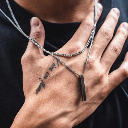 Cordão de Aço Inoxidável com Pingente Retangular